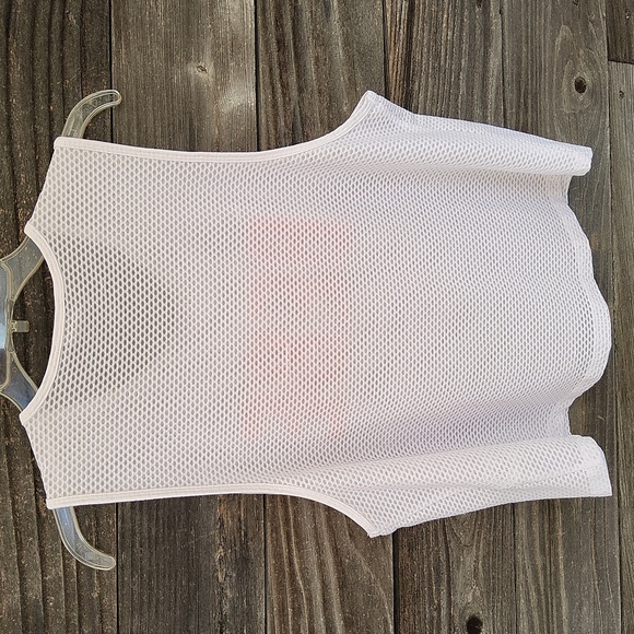 Bebe Sport White Sleeveless Top Size Large - Picture 4 of 7